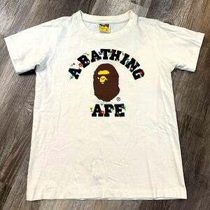 EUC original A Bathing Ape T shirt ladies XS